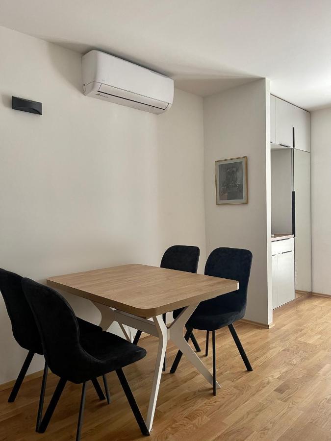 Pensionat Elite - Free Parking Split